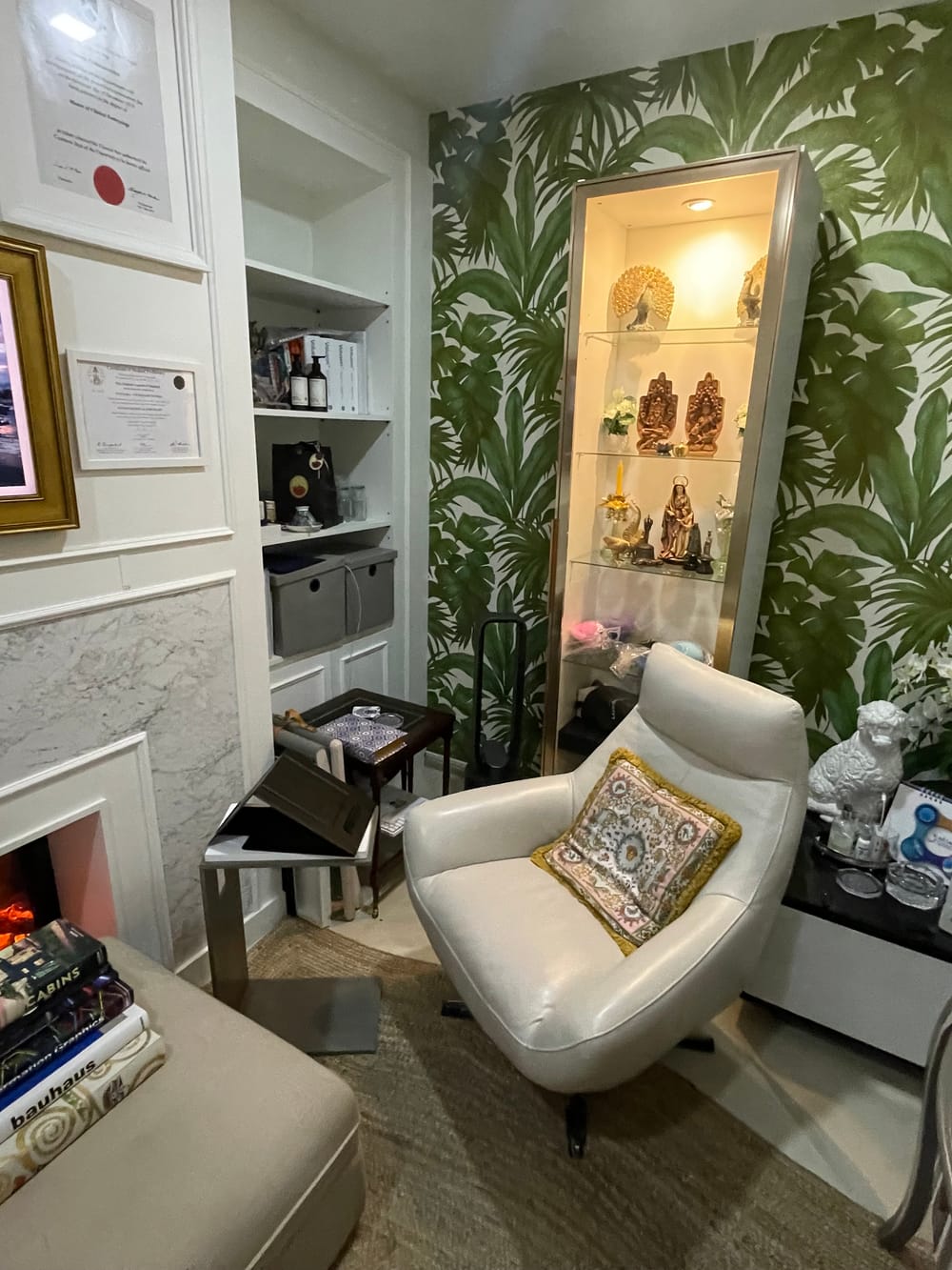 Consultation suite
